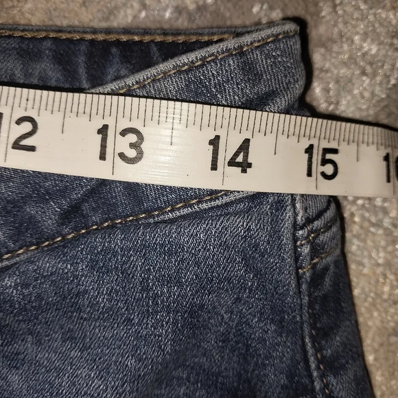 Like New! a.n.a Mid Rise Slim Fit Bootcut Jean 6T - Picture 5 of 9